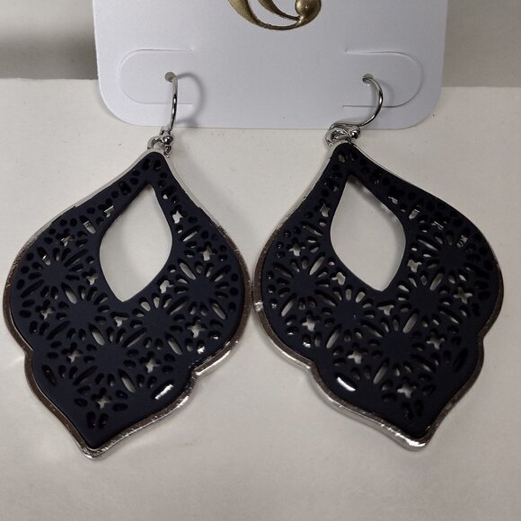 Silver tone Dark Blue Filigree Teardrop Earrings - Picture 3 of 6